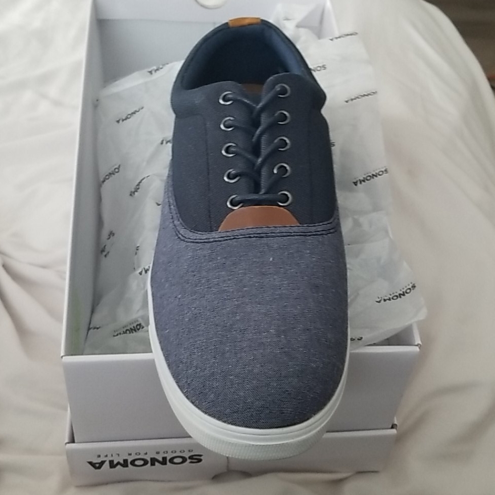 NEW!!!!Sonoma tennis shoes